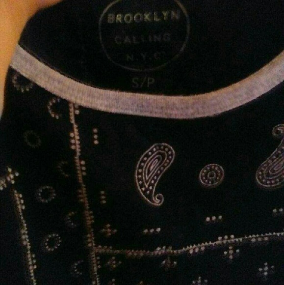 Brooklyn Calling Tank Top - Picture 3 of 4